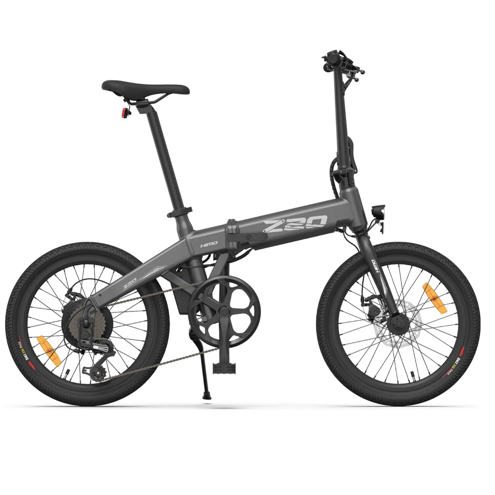 En glad kund provar sin pendling och känner att en egen måste få följa hem.